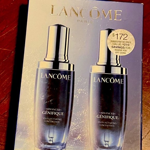 Advanced Génifique Radiance Boosting Face Serums.